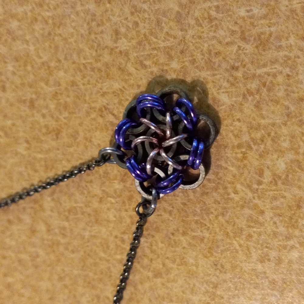 BIKE LOVERS NECKLACE - Picture 3 of 7